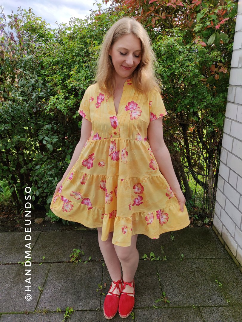 Designbeispiel: lillesol women No.64 Biesen-Kleid "Laurelia"