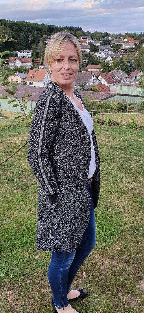 Designbeispiel: lillesol women No.46 LongCardigan Schalkragen