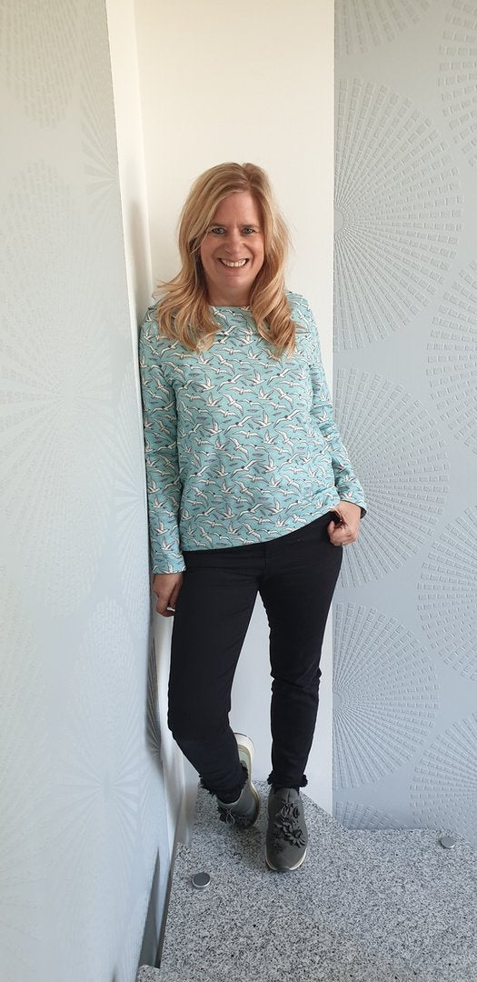Designbeispiel: lillesol women No.47 Shirt mit Uboot-Kragen
