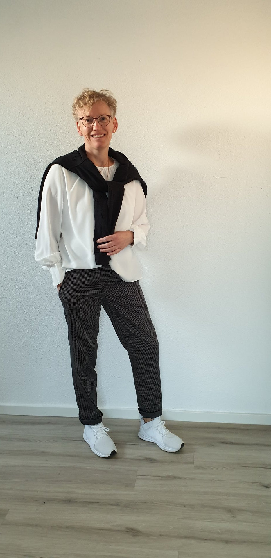 Designbeispiel: lillesol women No.62 Tapered Hose "Paula" Video-Nähanleitung