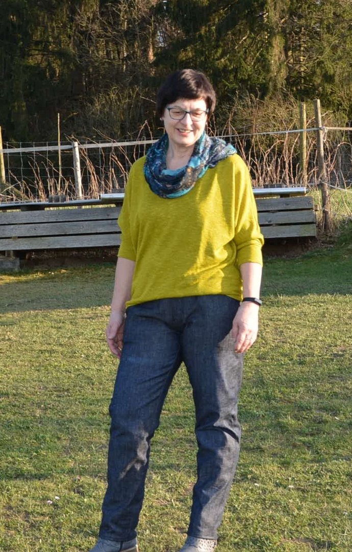 Designbeispiel: lillesol women No.62 Tapered Hose "Paula" Video-Nähanleitung