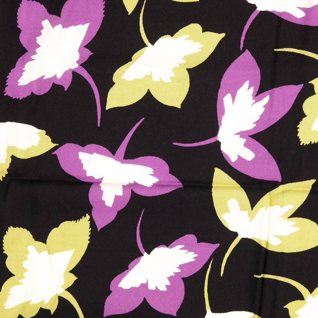 Viskose Twill Leaves - lindgrün/malve *Videovorstellung*