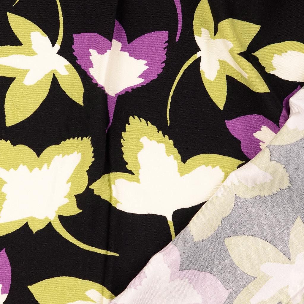 Viskose Twill Leaves - lindgrün/malve *Videovorstellung*