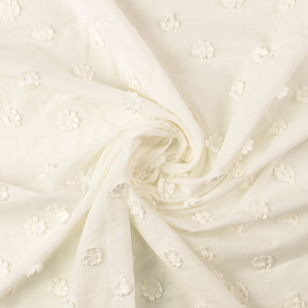 Baumwollstoff mit 3D-Stickerei Blüten - offwhite