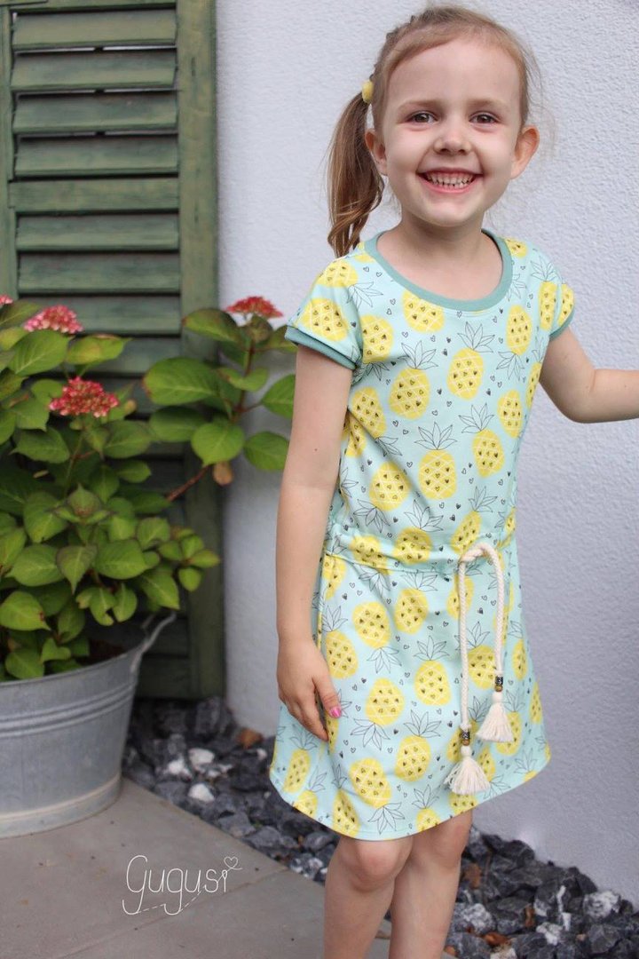 Designbeispiel: lillesol basics No.62 Jerseykleid & Shirt