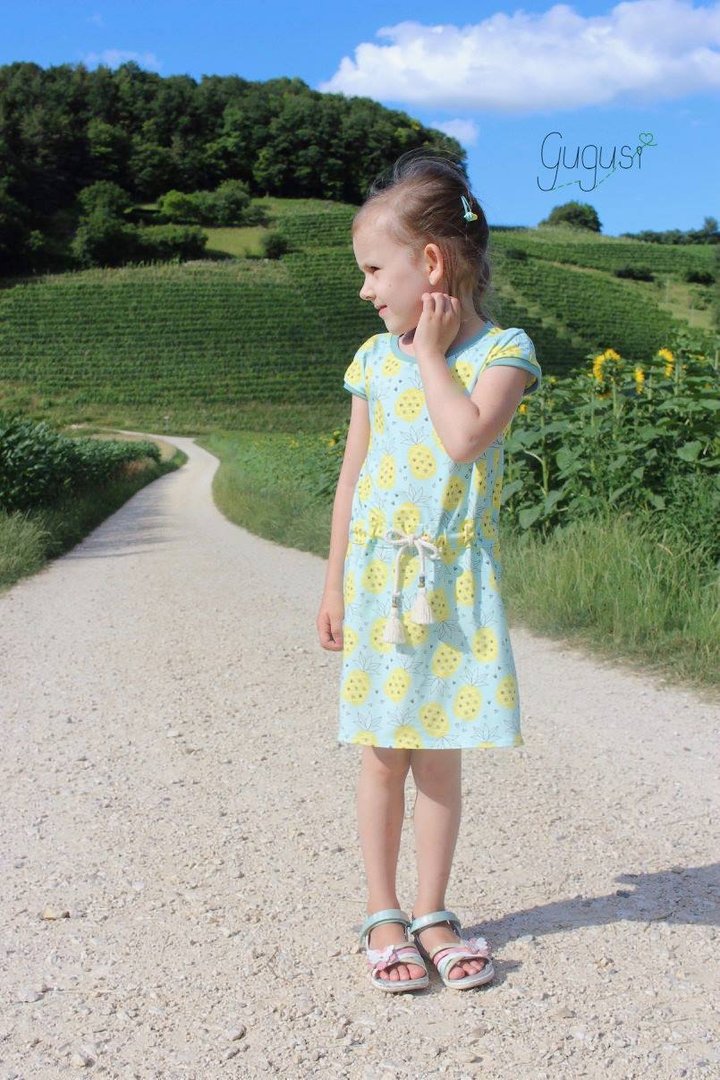 Designbeispiel: lillesol basics No.62 Jerseykleid & Shirt
