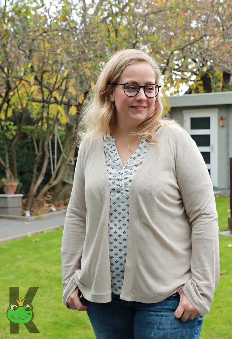 Designbeispiel: lillesol women No.59 Basic-Strickjacke