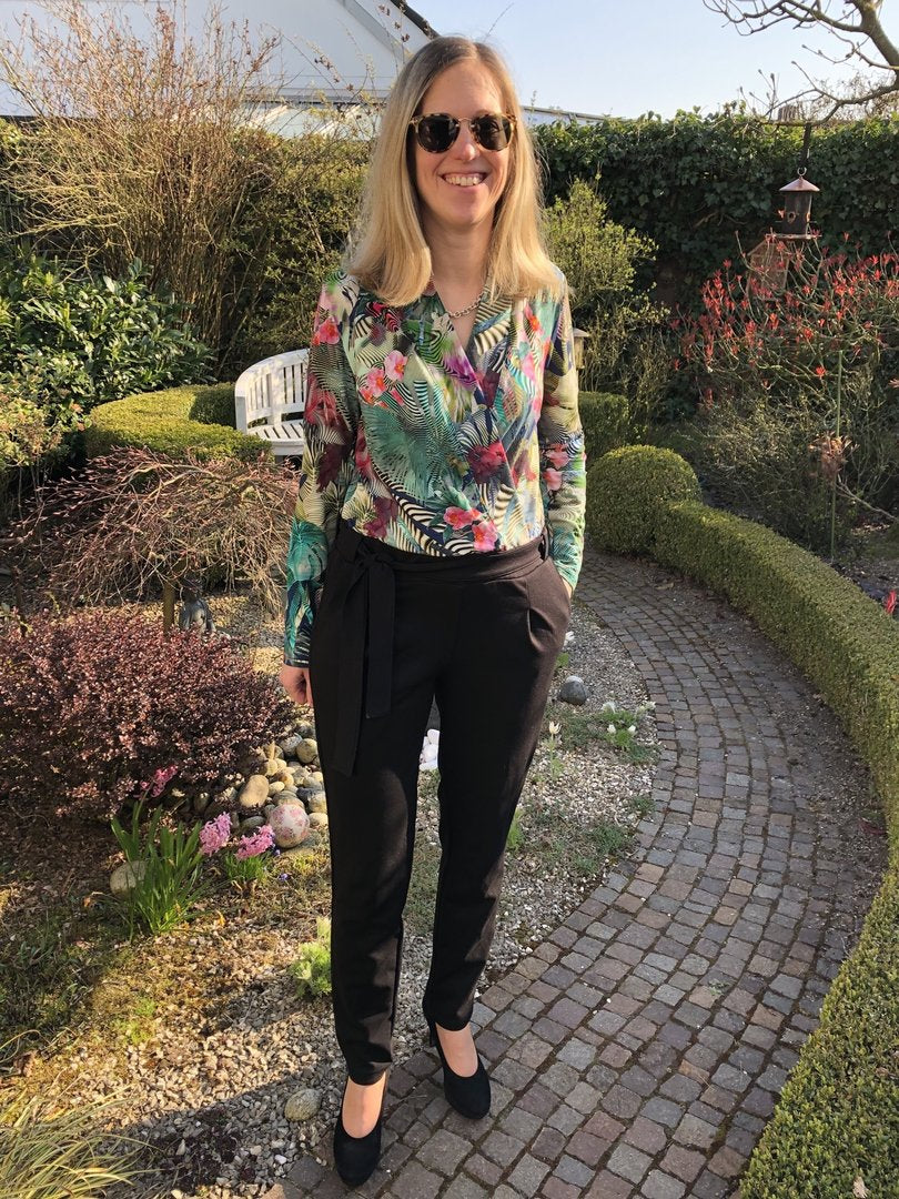 Designbeispiel: lillesol women No.63 Jumpsuit "mit Video-Nähanleitung