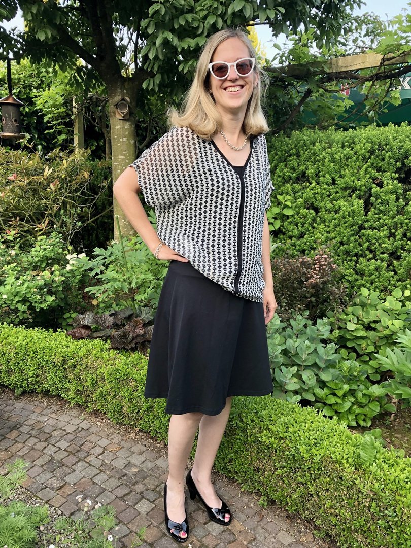 Designbeispiel: lillesol women No.66 A-Linien-Rock "Alba" mit Video-Nähanleitung