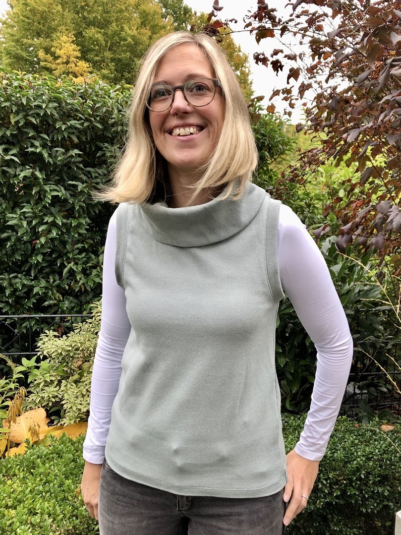 Designbeispiel: lillesol women No.67 Pullunder & Kleid "Tira" mit Video-Nähanleitung
