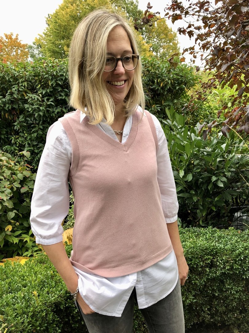 Designbeispiel: lillesol women No.67 Pullunder & Kleid "Tira" mit Video-Nähanleitung