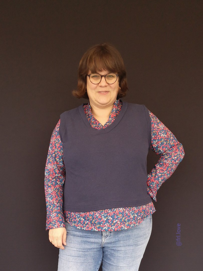 Designbeispiel: lillesol women No.67 Pullunder & Kleid "Tira"
