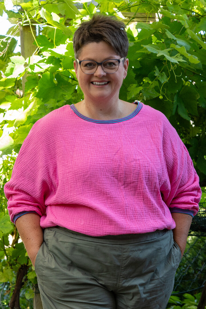 Designbeispiel: lillesol women No.105 Fledermausbluse "Malaga"