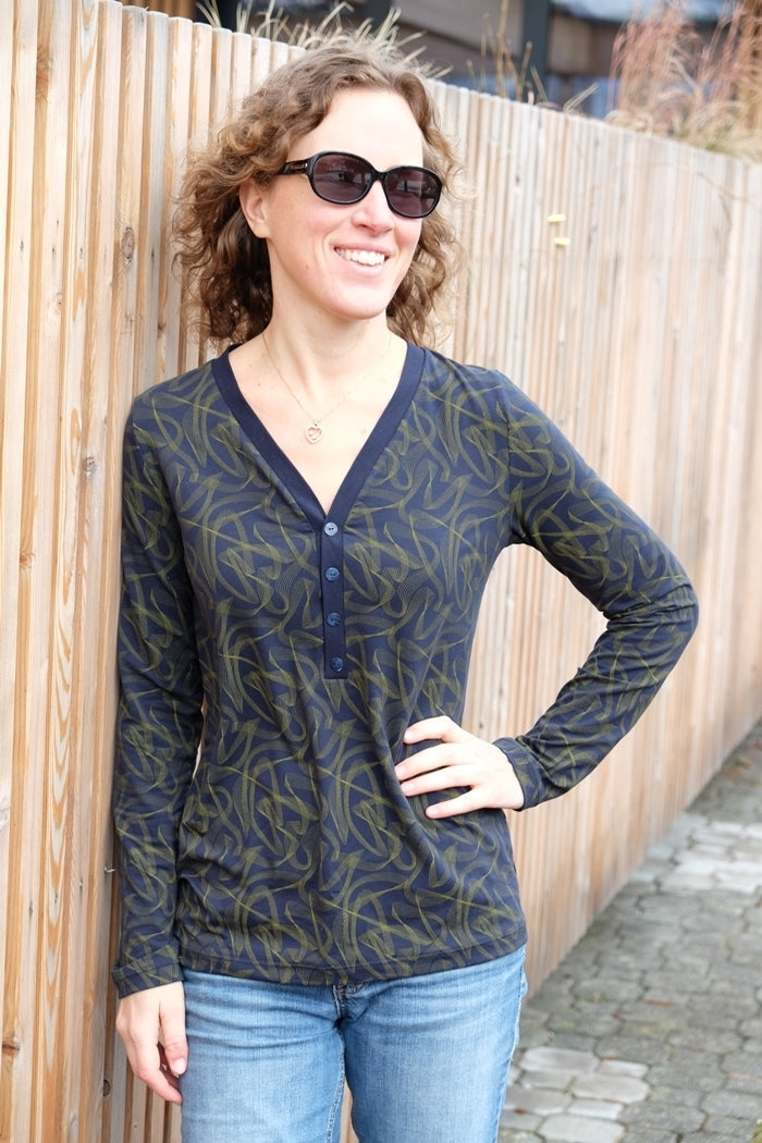 Designbeispiel: lillesol women No.53 Shirt mit Knopfleiste