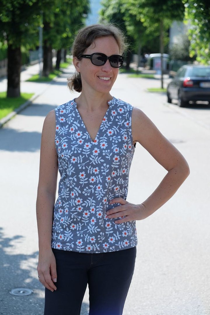 Designbeispiel: lillesol women No.55 Kleid & Shirt Candela
