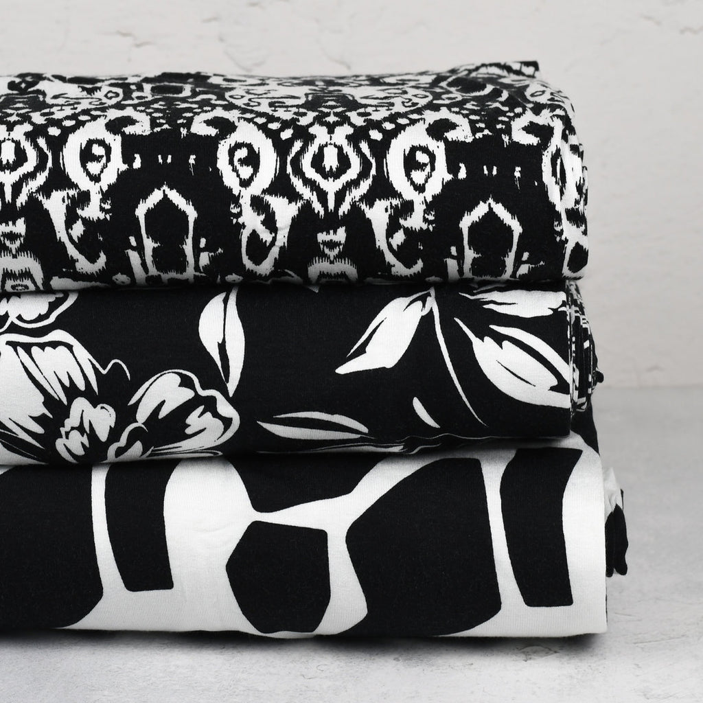 Viskosejersey Black&White - Damaskmuster *Videovorstellung*