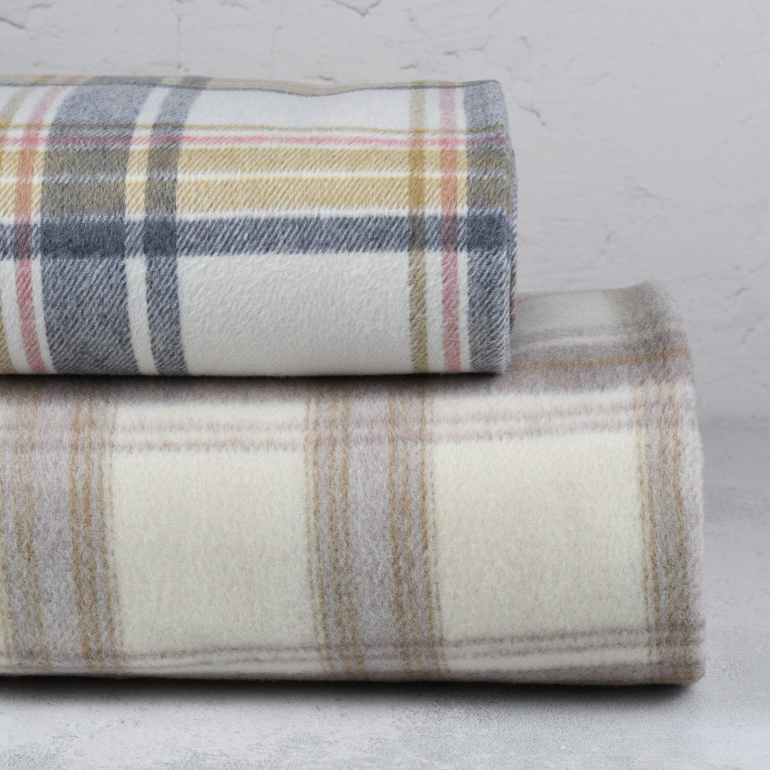 Mantelstoff "brushed checks" - ecru/grau *Videovorstellung*