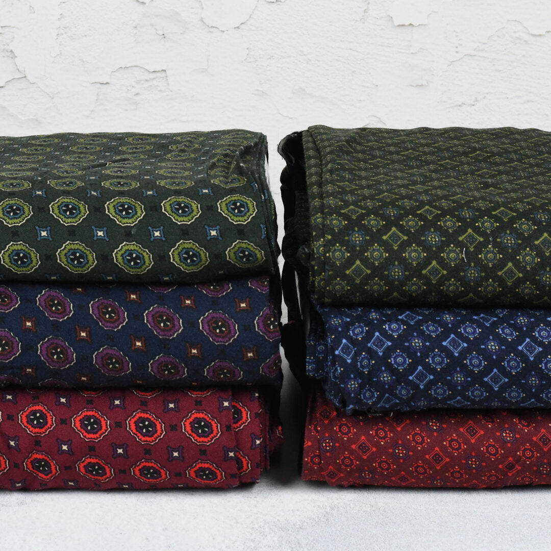 Viskose Twill Ornamente groß - bordeaux *Videovorstellung*