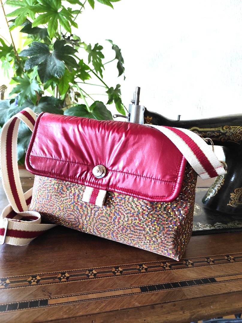 Designbeispiel: Handtasche "Coveta"