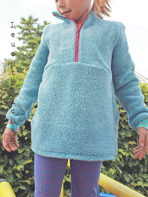 Designbeispiel: lillesol basic No.23 Fleece-Pulli