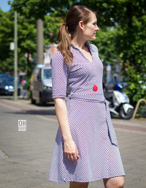 Designbeispiel: lillesol women No.44 Kleid & Shirt Miaflora