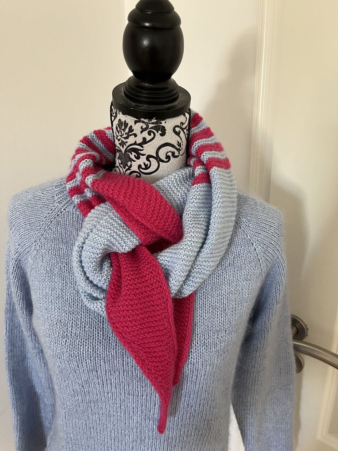 Designbeispiel: Ebook / Strickanleitung lillesol knits No.4 Dreieckstuch "Vira"