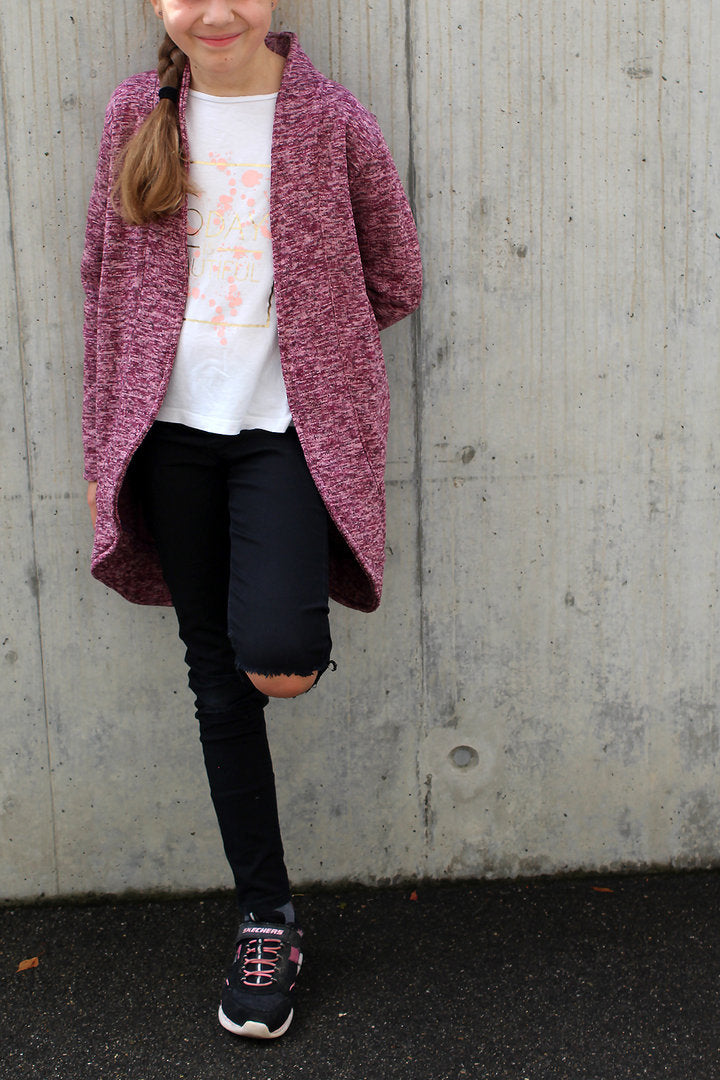 Designbeispiel: lillesol basics No.70 LongCardigan mit Schalkragen