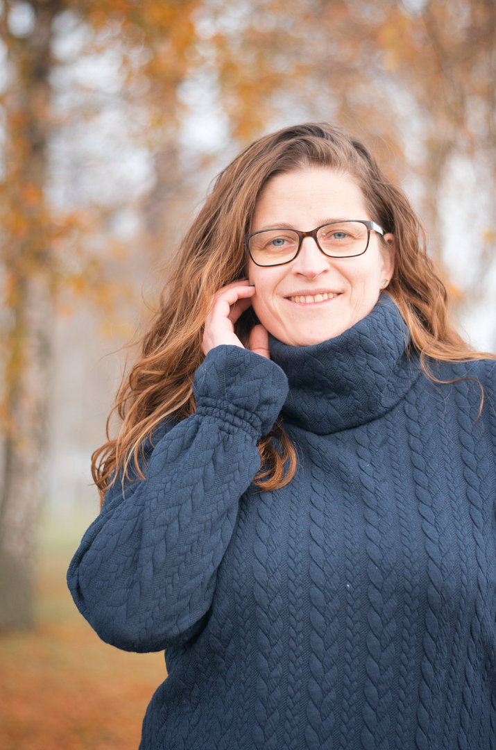 Designbeispiel: lillesol women No.77 Kleid & Pullover "Estela"