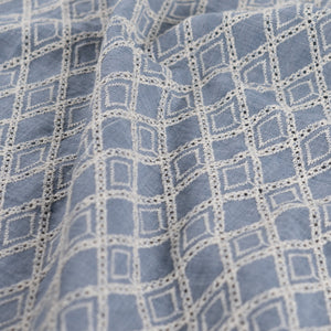Baumwoll-Voile mit Ornament-Stickerei - denim