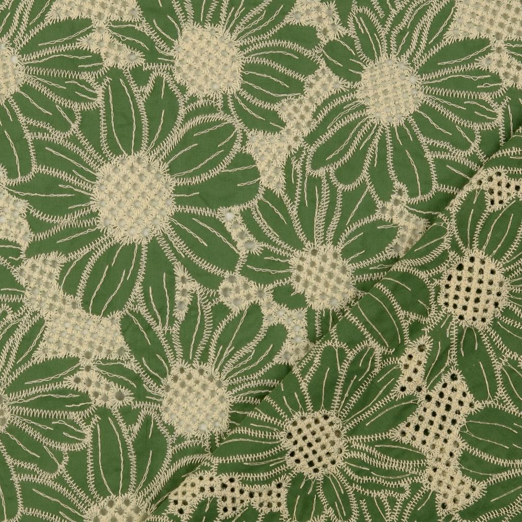 Baumwoll-Voile mit Stickerei Blüten - lindgrün - Reststück 1,7M