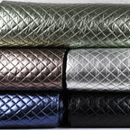 Wattierter Steppstoff "metallic" mit Plüsch - silber *Videovorstellung*
