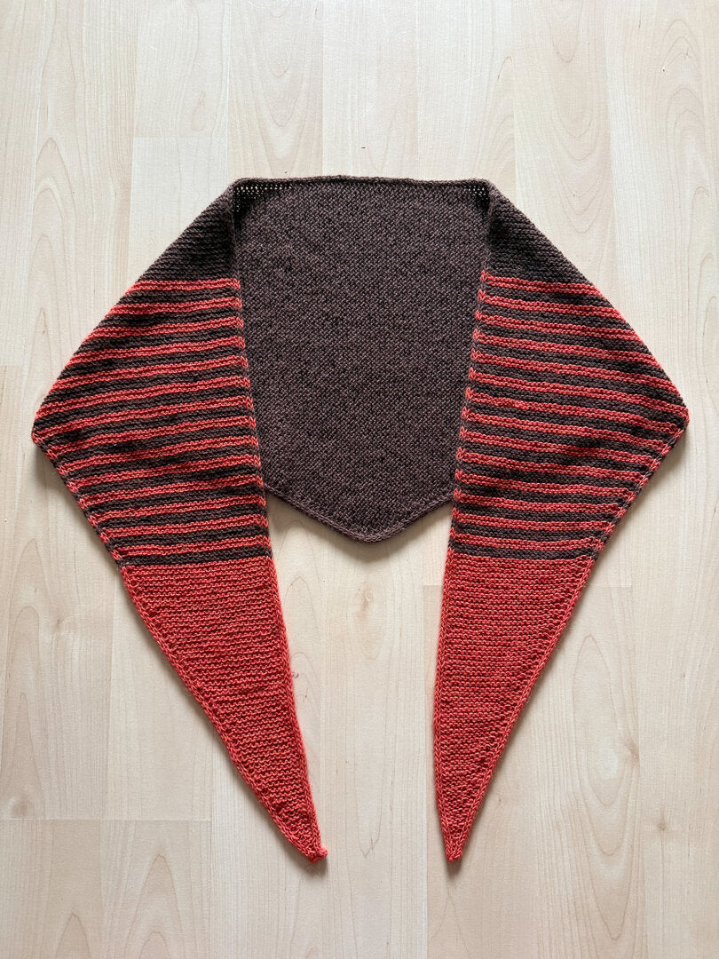 Designbeispiel: Ebook / Strickanleitung lillesol knits No.4 Dreieckstuch "Vira"