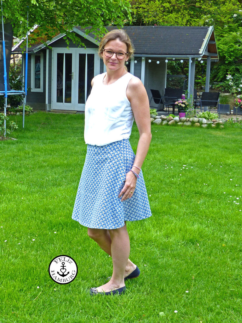 Designbeispiel: lillesol women No.66 A-Linien-Rock "Alba" mit Video-Nähanleitung