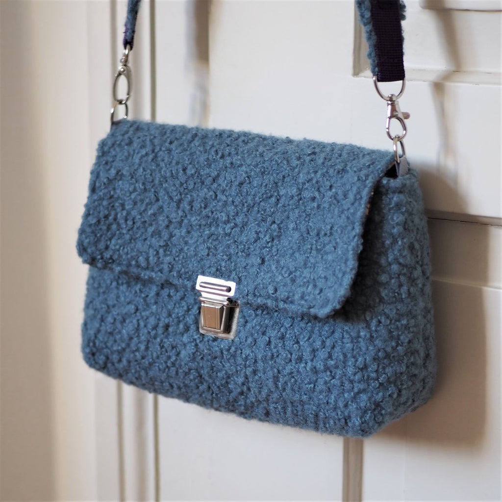 Designbeispiel: Handtasche "Coveta"