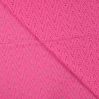 Baumwollstoff mit Loch-Stickerei "Zickzack" - fuchsia