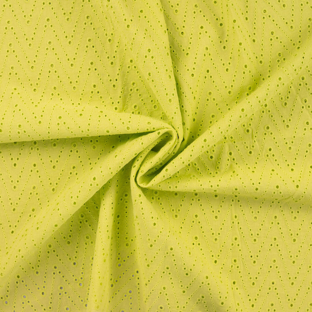 Baumwollstoff mit Loch-Stickerei "Zickzack" - lime