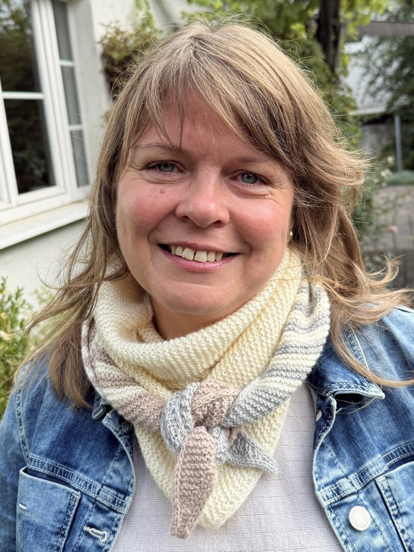 Designbeispiel: Ebook / Strickanleitung lillesol knits No.4 Dreieckstuch "Vira"