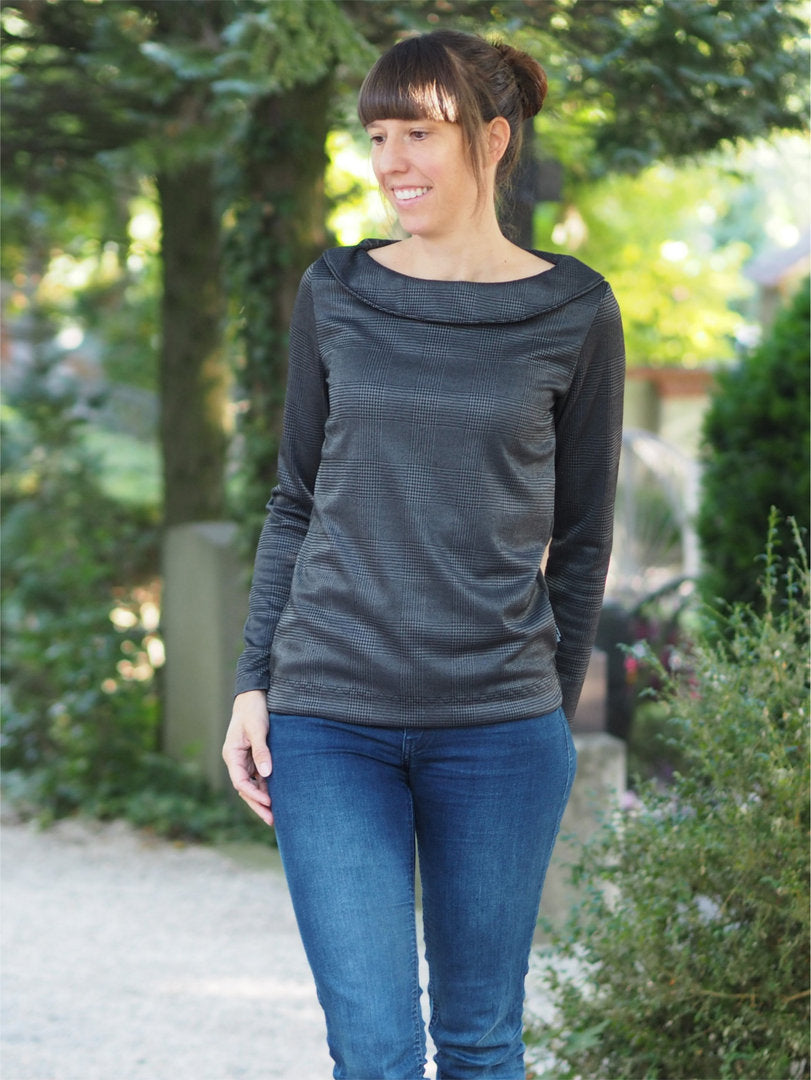 Designbeispiel: lillesol women No.47 Shirt mit Uboot-Kragen