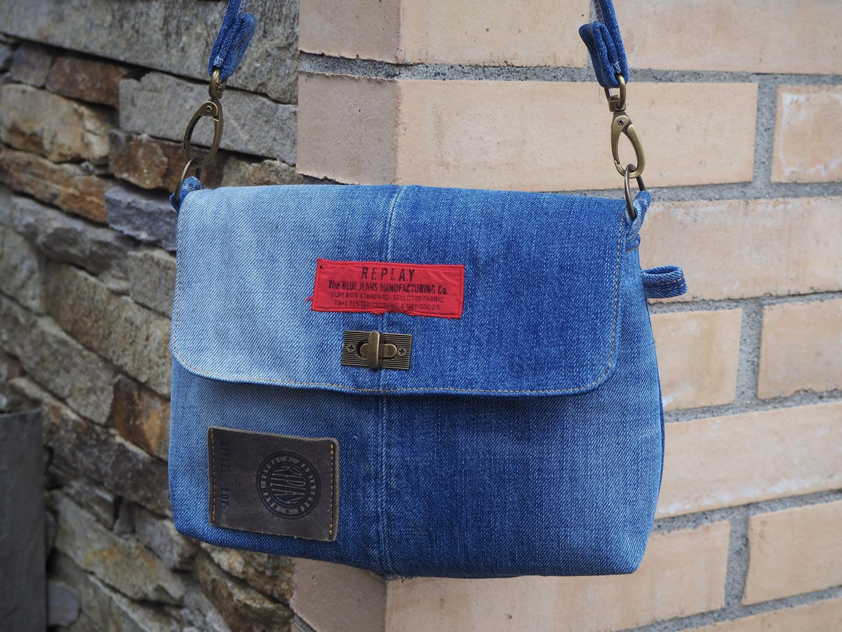 Designbeispiel: Handtasche "Coveta"