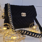 Designbeispiel: Handtasche "Coveta"