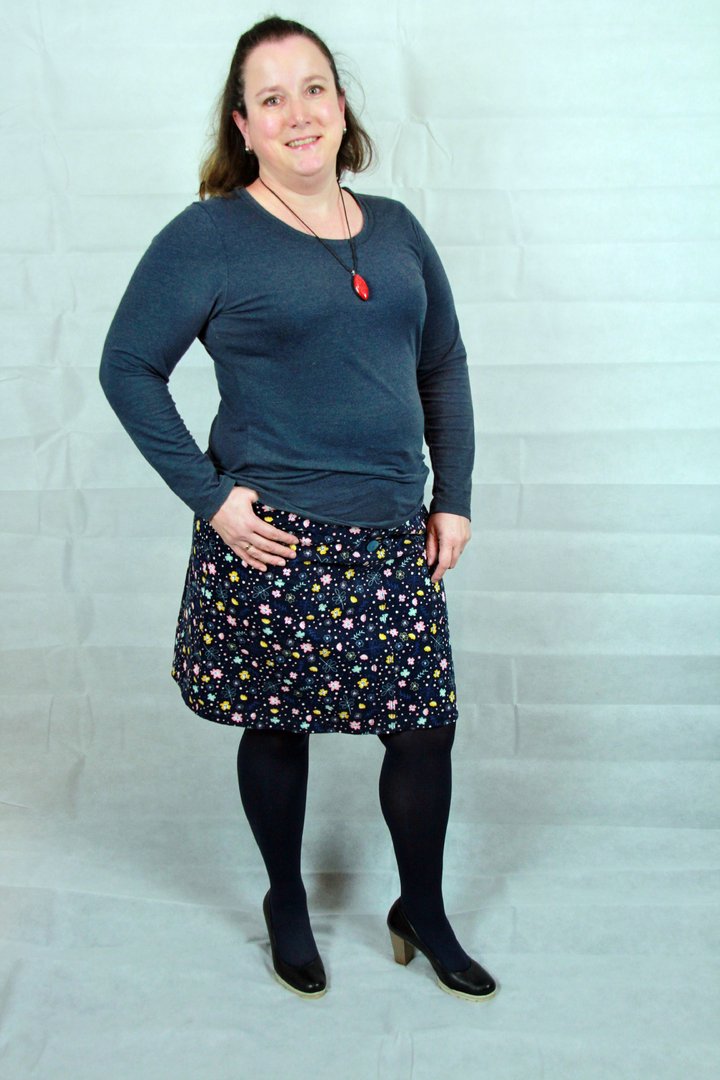 Designbeispiel: lillesol women No.40 Knopfrock