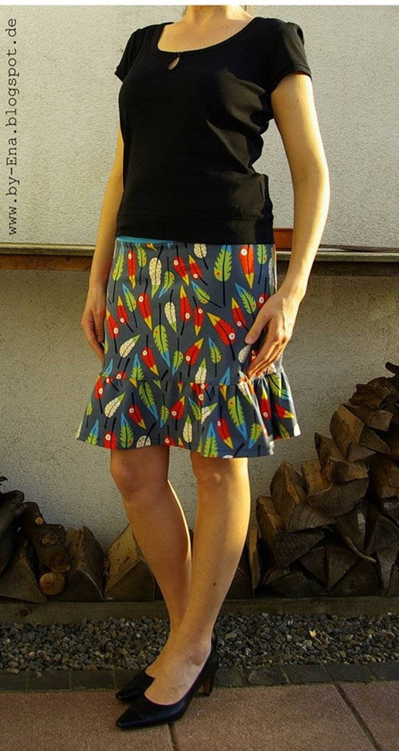 Ebook / Schnittmuster lillesol women No.3 Jersey-Stufenrock