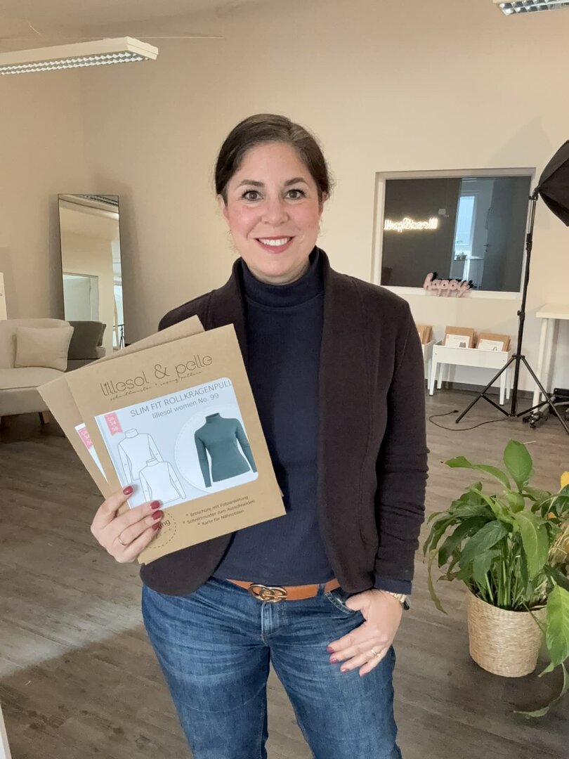 Designbeispiel: lillesol women No.29 Cardigan mit Schalkragen