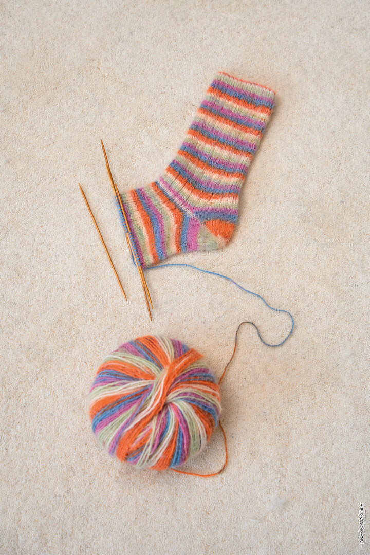 Cosy Socks "Soft Stripes" – Lana Grossa