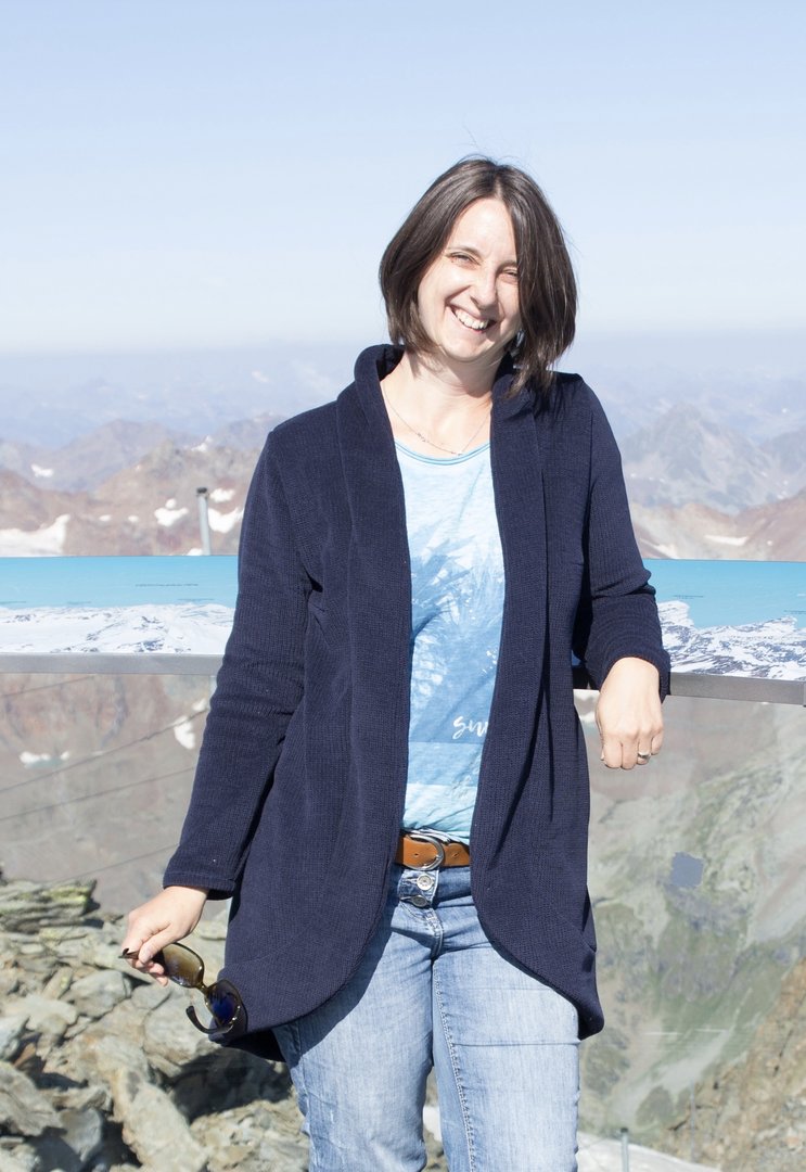 Designbeispiel: lillesol women No.46 LongCardigan Schalkragen