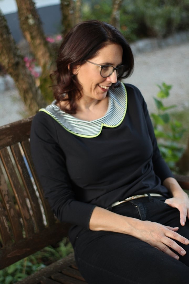 Designbeispiel: lillesol women No.47 Shirt mit Uboot-Kragen