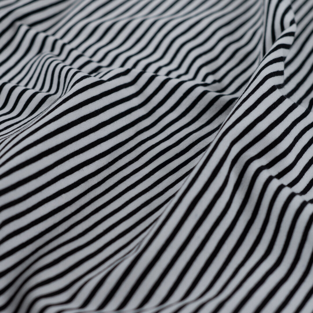 Jersey "small stripes" - schwarz