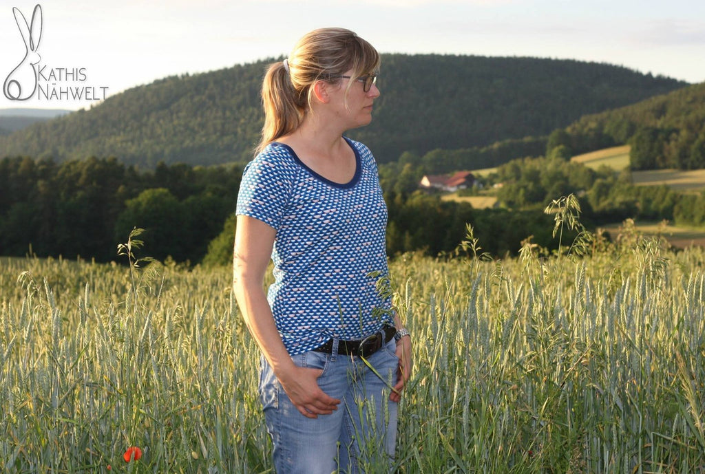 Designbeispiel: lillesol women No.19 Raglan-Kleid & Shirt