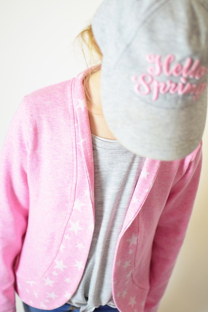 Designbeispiel: lillesol basics No.54 Cardigan mit Schalkragen