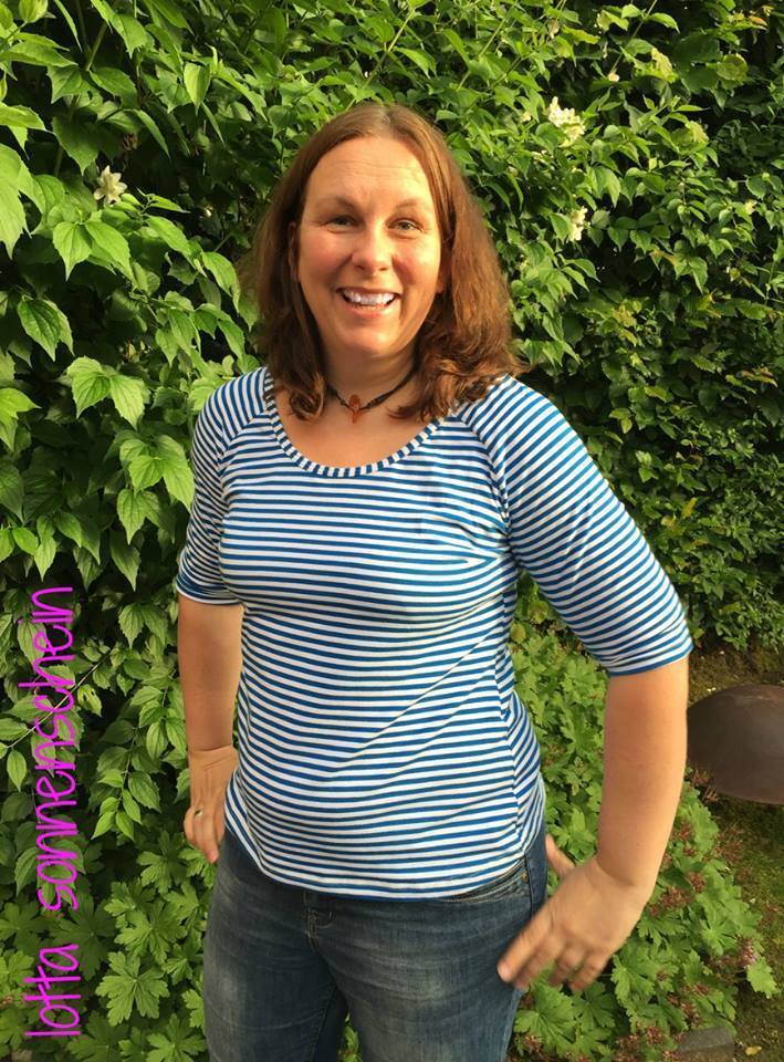 Designbeispiel: lillesol women No.19 Raglan-Kleid & Shirt